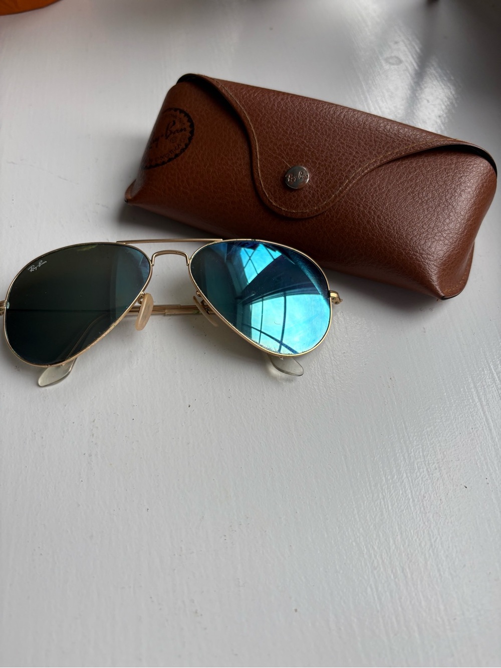 Ray-Ban Gold Frame Aviator Sunglasses with Blue Mirrored Lenses